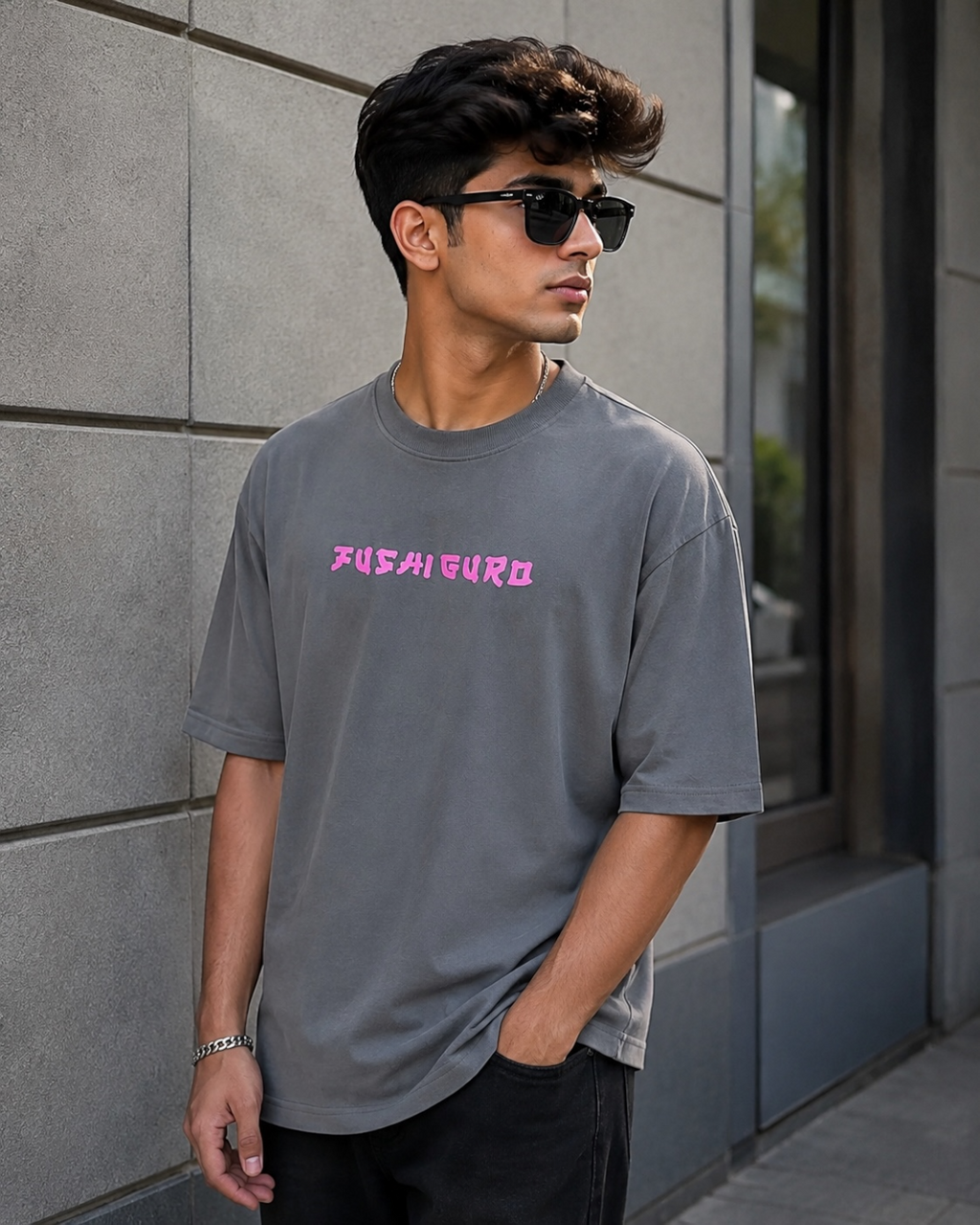 GRAPHIC ANIME TEE